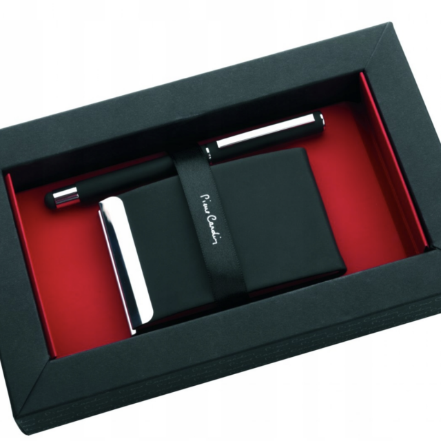 Czarny metalowy zestaw biznesowy wizytownik pióro kulkowe touchpen Pierre Cardin